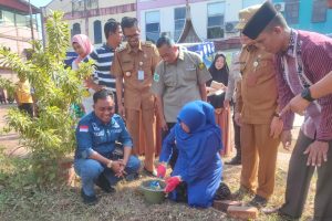 Peletakan Batu Pertama Pembangunan Drainase, Wako Rahma Ajak Masyarakat Ikut Mengawasi