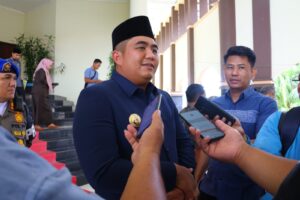 Bupati Roby Rakor Rancangan Perubahan Keuangan Daerah Tahun Anggaran 2023 Bersama DPRD Bintan