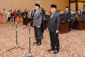 Paripurna PAW, Muhaimin dan Mustamin Resmi Dilantik Jadi Anggota DPRD Kepri