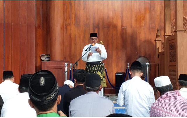 Mewakili Pemkab Natuna, Wakil Bupati ajak masyarakat perkuat kebersamaan pada momentum Idul Adha
